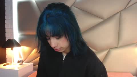 valery_smith15 online show from 01.09.25