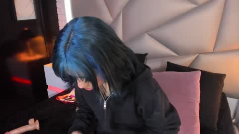 valery_smith15 online show from 01.12.25