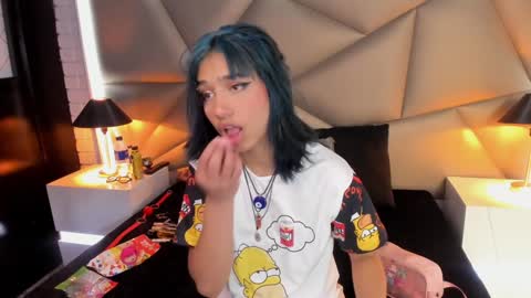 valery_smith15 online show from 01.19.25