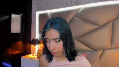 valery_smith15 online show from 01.23.25