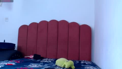 B V Naughty online show from 01.02.25