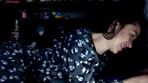 B V Naughty online show from 02.17.25