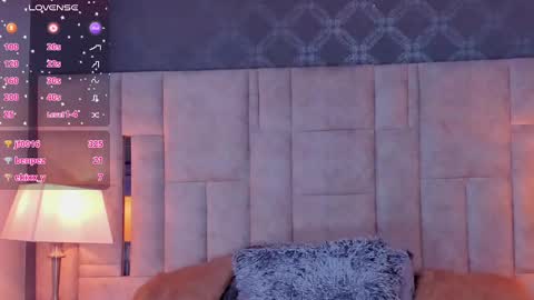 Snapshot of valerydiamond_ chatting on 02.16.25 Valery online show from 02.16.25