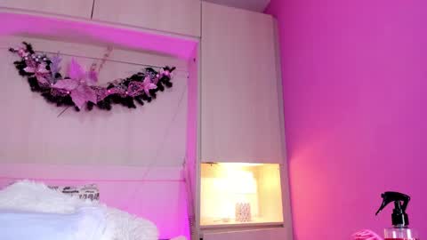 valerymeyerr online show from 12.28.24