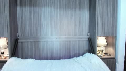 Snapshot of valerymeyerr chatting on 02.19.26 valerymeyerr online show from 02.19.26