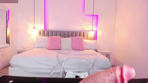 Carla online show from 02.11.25