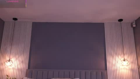 Snapshot of valerynova chatting on 04.18.26 Carla online show from 04.18.26