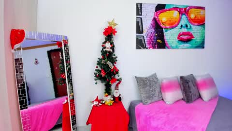 Valery Rivas online show from 12.31.24