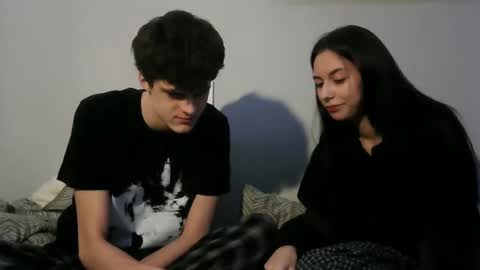 valesios online show from 12.21.25