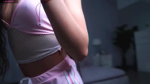 Snapshot of valexielux chatting on 02.10.26 Vale online show from 02.10.26