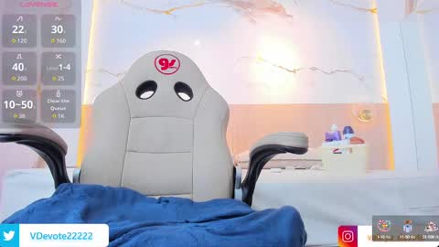 Snapshot of valirya_devote chatting on 09.26.25  VALIRYA  online show from 09.26.25