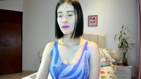 Macarena online show from 12.02.24
