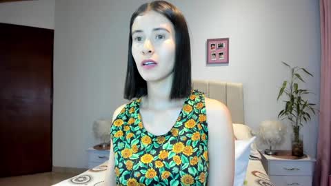 Macarena online show from 01.14.25