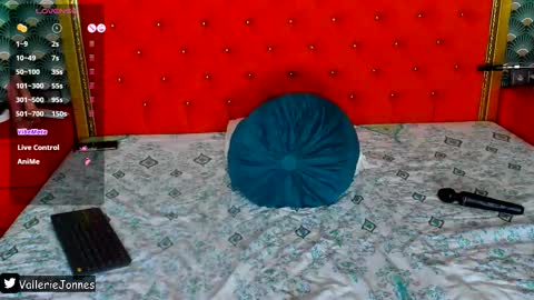 Valerie Val V online show from 02.03.26