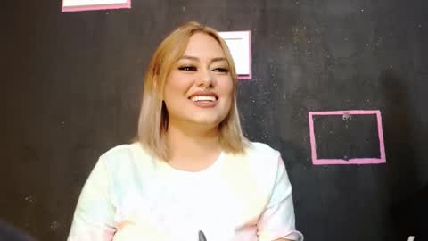 Valerie online show from 02.02.25