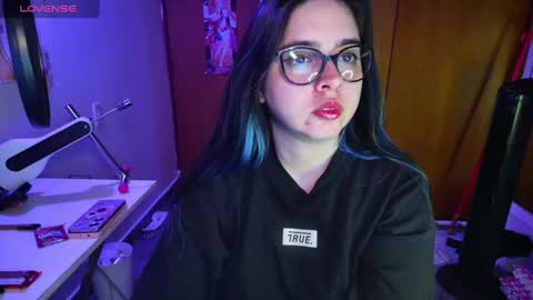 Im Violet online show from 02.21.25