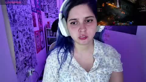Im Violet online show from 09.15.25