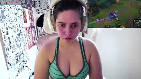 Im Violet online show from 09.30.25