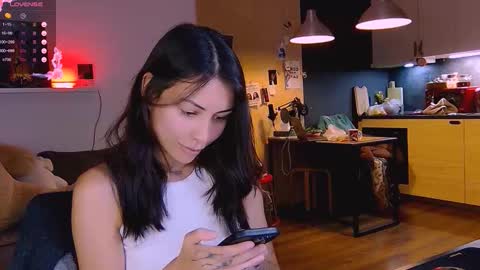 Little Devil online show from 10.11.25