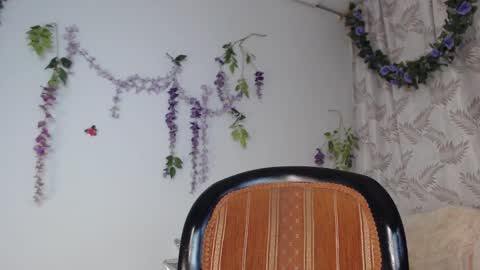 Snapshot of valquiria_sirgun chatting on 02.13.25 valquiria_sirgun online show from 02.13.25