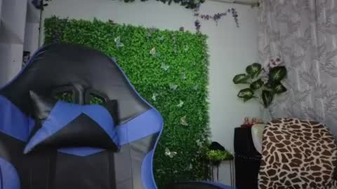 valquiria_sirgun online show from 08.06.26