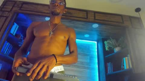 valtorkane online show from 10.28.25