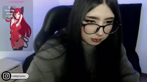Snapshot of vammpyjane chatting on 10.16.25 vammpyjane online show from 10.16.25