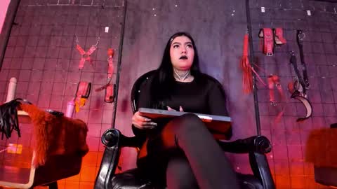 Vamp online show from 09.16.25