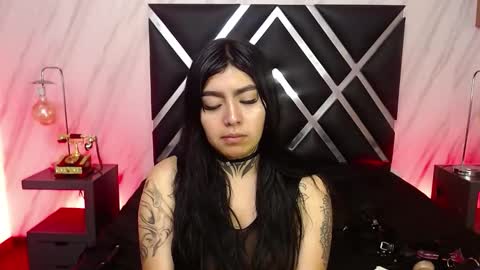 Vamp online show from 10.15.25