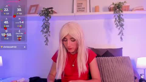 Snapshot of vampgyal chatting on 10.09.25 vamp  online show from 10.09.25