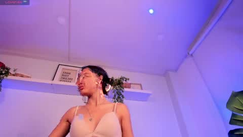 vamp  online show from 04.17.26