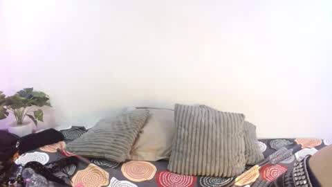 Snapshot of vampxlilith chatting on 10.28.25 Vam online show from 10.28.25