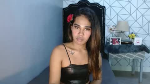 vampy_ebony_laxine online show from 12.17.25