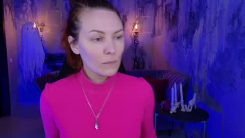 Vanda online show from 12.20.24