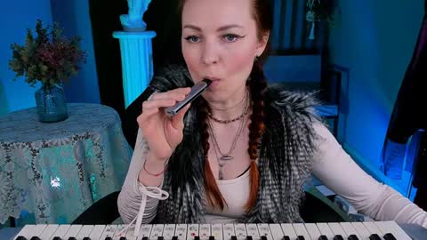 Vanda online show from 01.16.25