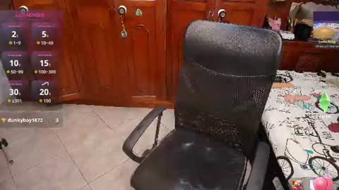Snapshot of vane_latin18 chatting on 06.24.26 vane_latin18 online show from 06.24.26