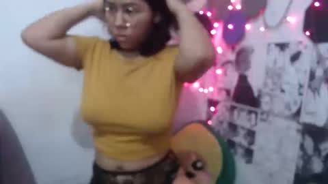 vanesa_20 online show from 01.25.25