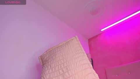 vaness_dior online show from 12.08.24