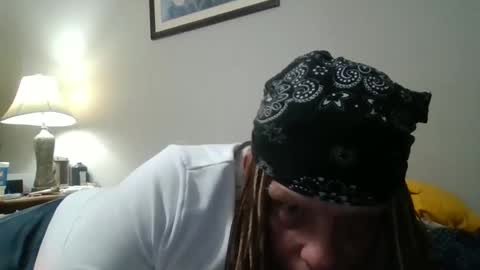 Snapshot of vanessa3211 chatting on 03.04.26 greeneyebandit online show from 03.04.26