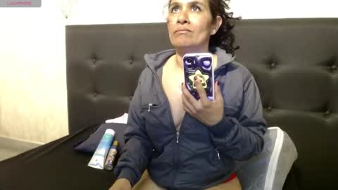 Vanessa online show from 10.03.25