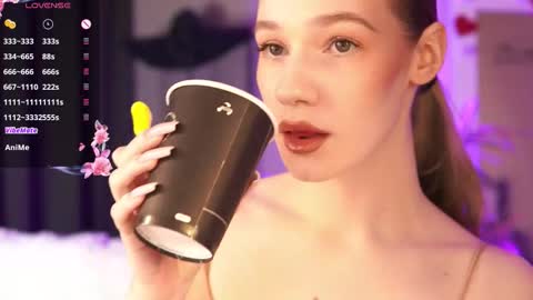 Snapshot of vanessa__lui chatting on 02.27.26 Vanessa online show from 02.27.26