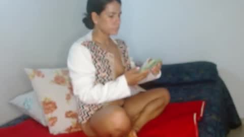 Snapshot of vanessa_aniston83 chatting on 09.10.25 vanessa online show from 09.10.25