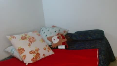 Snapshot of vanessa_aniston83 chatting on 09.22.25 vanessa online show from 09.22.25