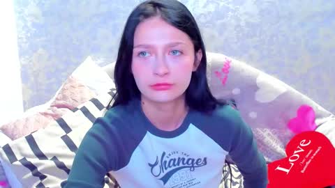 Snapshot of vanessa_florence chatting on 10.02.25 RUSSIAN BARBIE BABE online show from 10.02.25