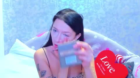Snapshot of vanessa_florence chatting on 10.16.25 RUSSIAN BARBIE BABE online show from 10.16.25