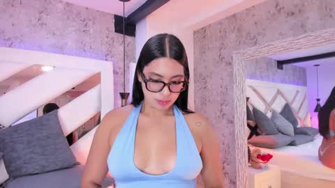 Vanessa  online show from 05.27.26