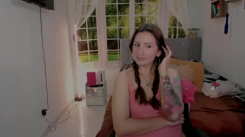 Snapshot of vanessa_udream chatting on 05.09.26 Vanessa online show from 05.09.26