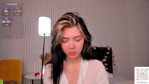 Vanessa Walters online show from 09.17.25