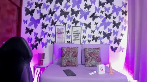 Snapshot of vanessaa_sexygirl chatting on 02.07.25 Vanessa online show from 02.07.25