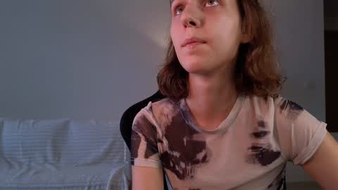 Snapshot of vanessabayer chatting on 12.19.24 vanessa online show from 12.19.24